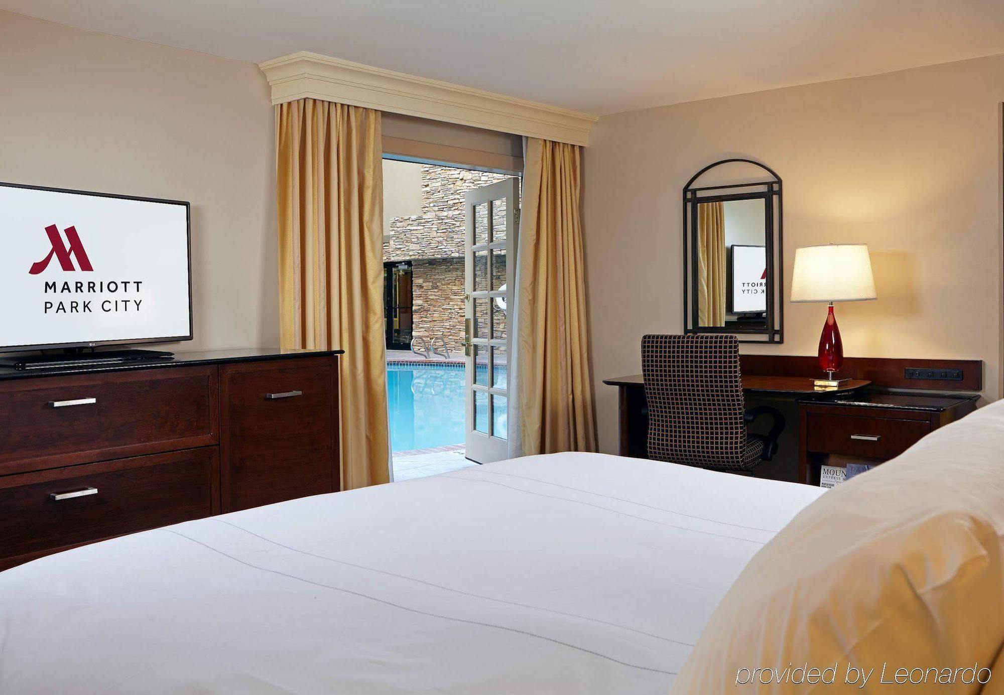 Sheraton פארק סיטי מראה חיצוני תמונה